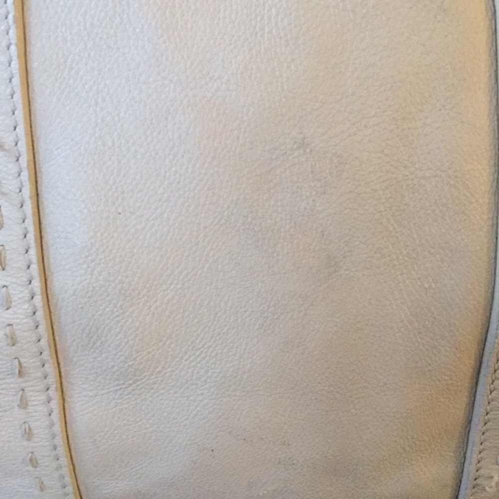 Authentic Yves Saint Laurent Handbag - Picture 7 of 8